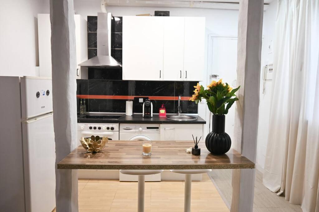Agradable Apartamento Temporal De 1 Dormitorio En Madrid Pez30 Appartement Buitenkant foto